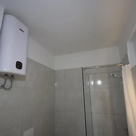 Anemos Appartement Himare