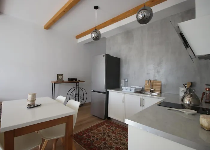 Appartement Anemos Himare